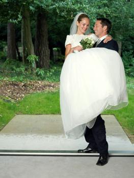 ИНТЕРЕСНЫЕ СВАДЕБНЫЕ ТРАДИЦИИ