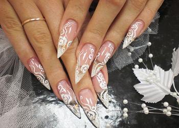 Акриловое наращивание ногтей для свадьбы