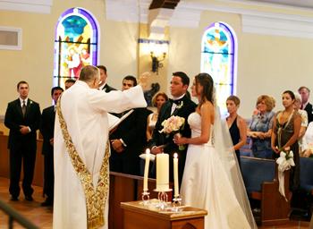 ОТЛИЧИЯ КАТОЛИЧЕСКОГО И ПРАВОСЛАВНОГО ВЕНЧАНИЯ