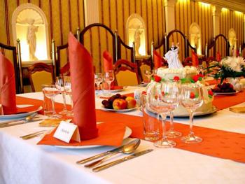 КАК ПРАВИЛЬНО РАССЧИТАТЬ СВАДЕБНОЕ МЕНЮ?