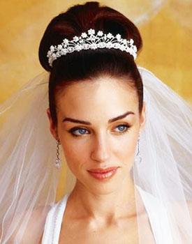 СВАДЕБНЫЕ ДИАДЕМЫ И ТИАРЫ 2015: ВЫБИРАЕМ ПРАВИЛЬНО!