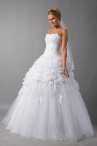  Свадебные платья 