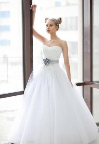  Свадебные платья 