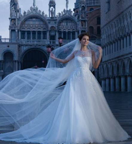 Свадебные платья